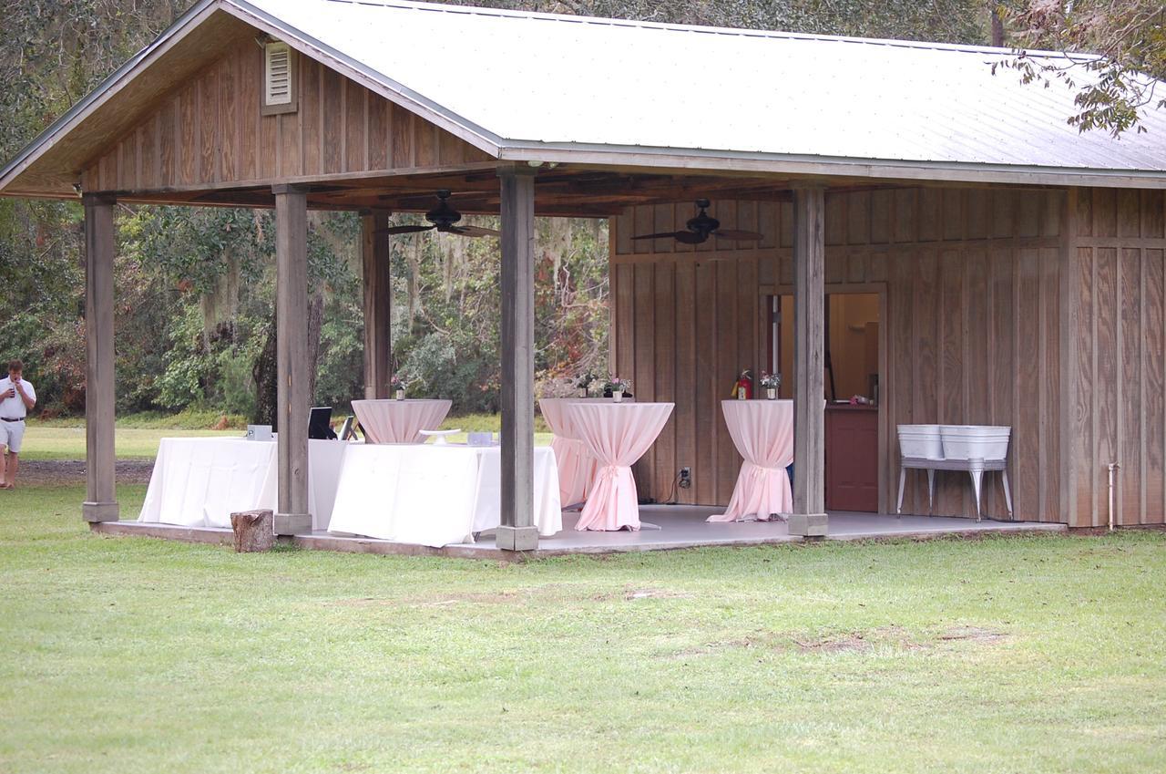 Horse Stamp Inn Waverly Extérieur photo
